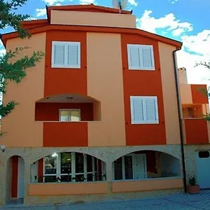 Mediteran Hotel