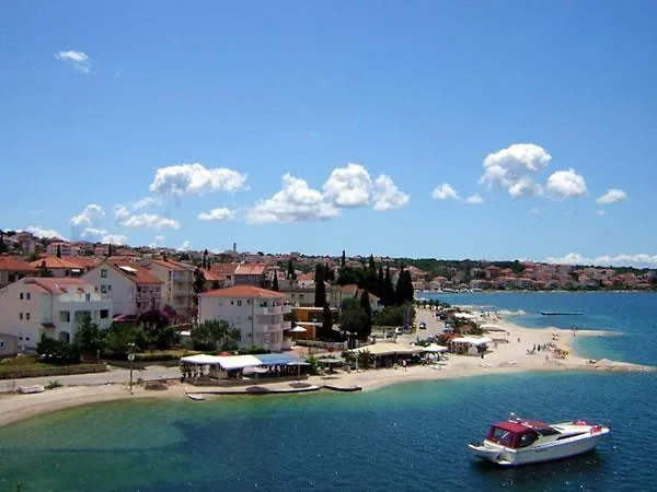 Guest house Apartments Meri Okrug Gornji