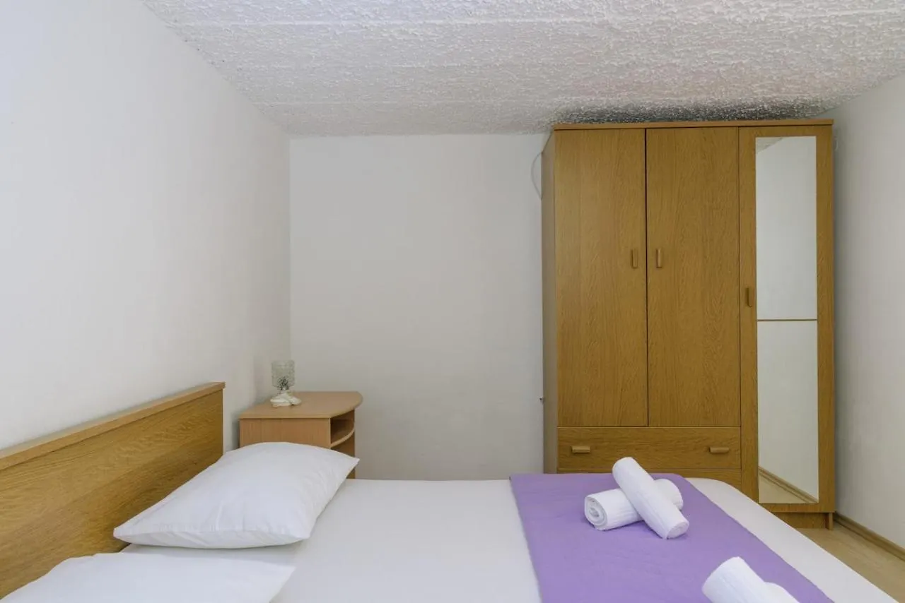 *** Guest house Apartments Meri Okrug Gornji Croatia