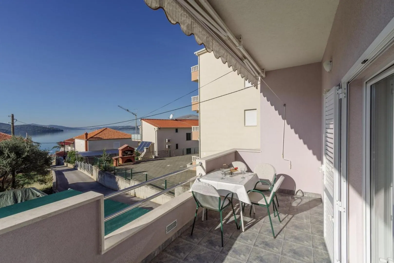 *** Guest house Apartments Meri Okrug Gornji Croatia