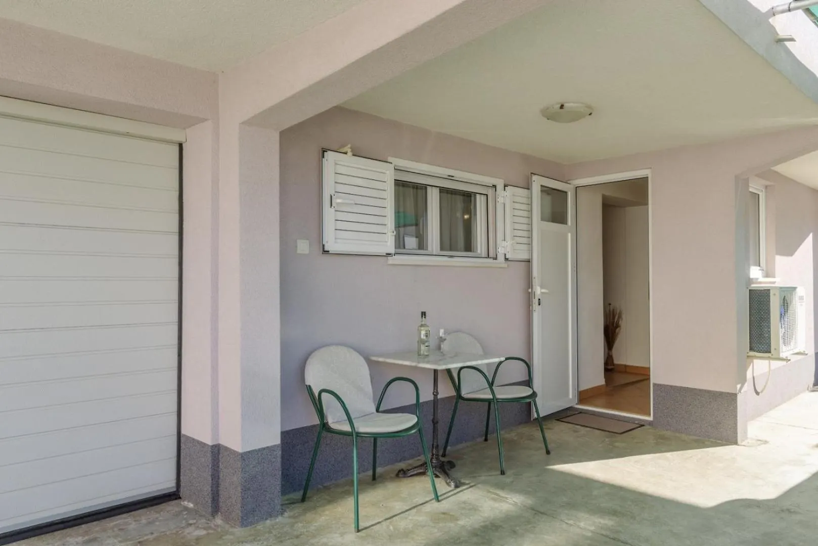 Apartments Meri Okrug Gornji